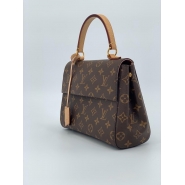 Сумка Louis Vuitton